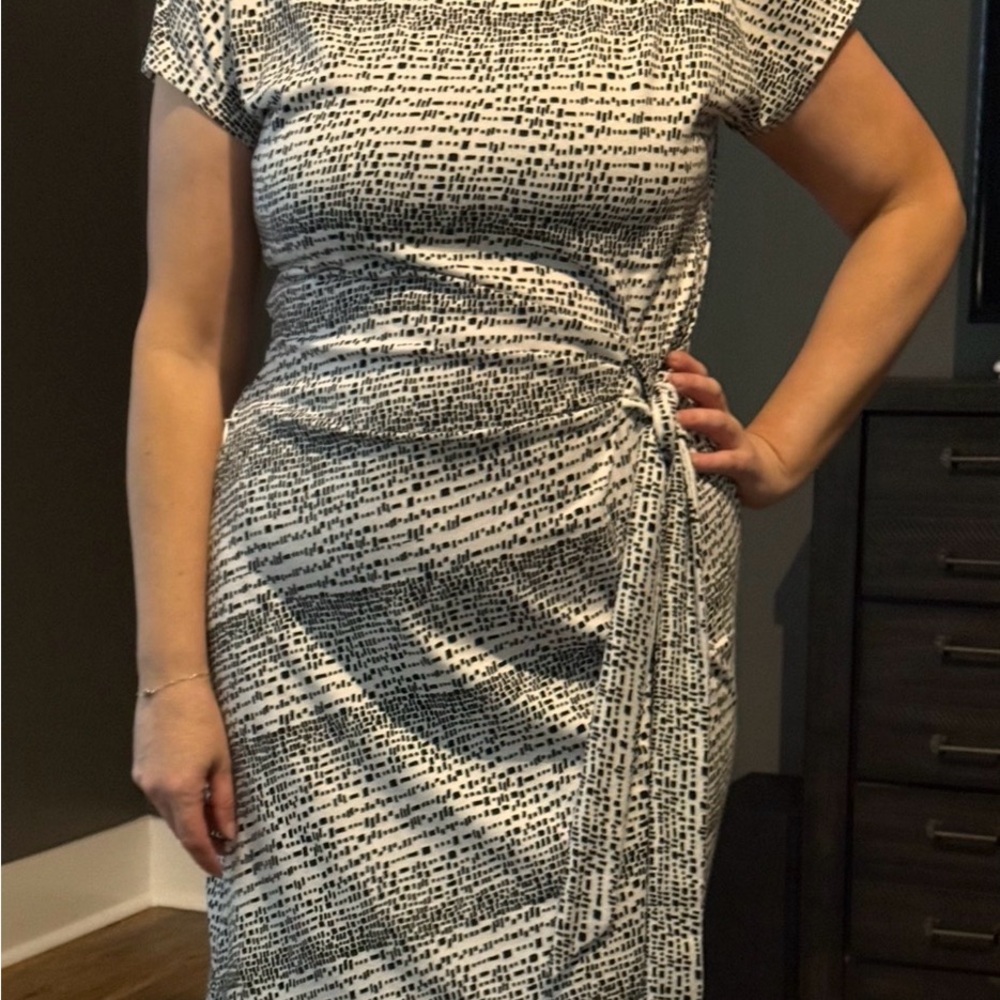 Black & White Printed Side-Tie Women’s Dress